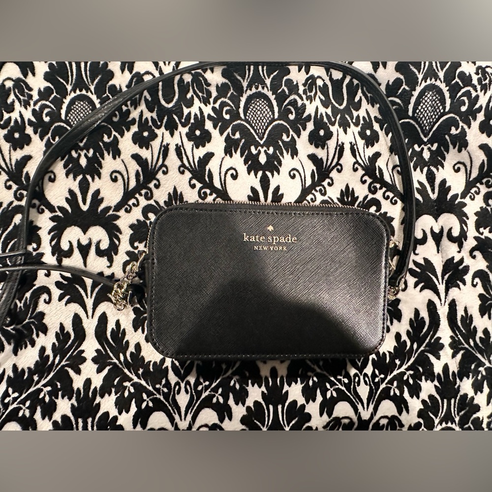 Small Kate Spade Crossbody